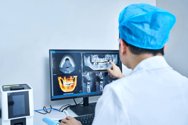Best Weekend Emergency Dentist in Omaha, TX