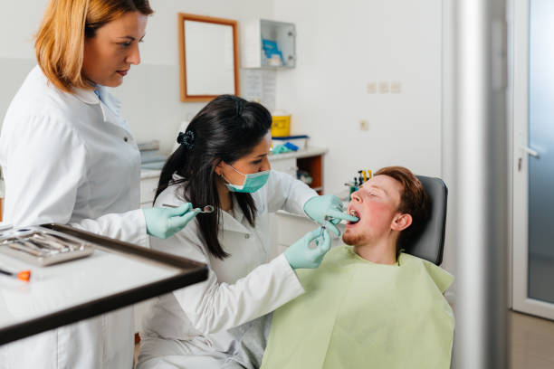 Best Emergency Dental Care for Broken or Chipped Teeth in Omaha, TX